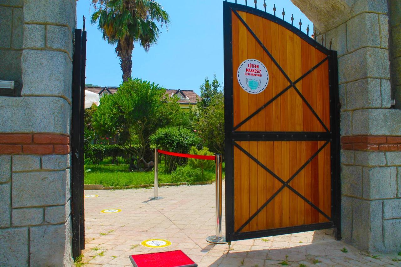 Carmina Hotel Ovacık