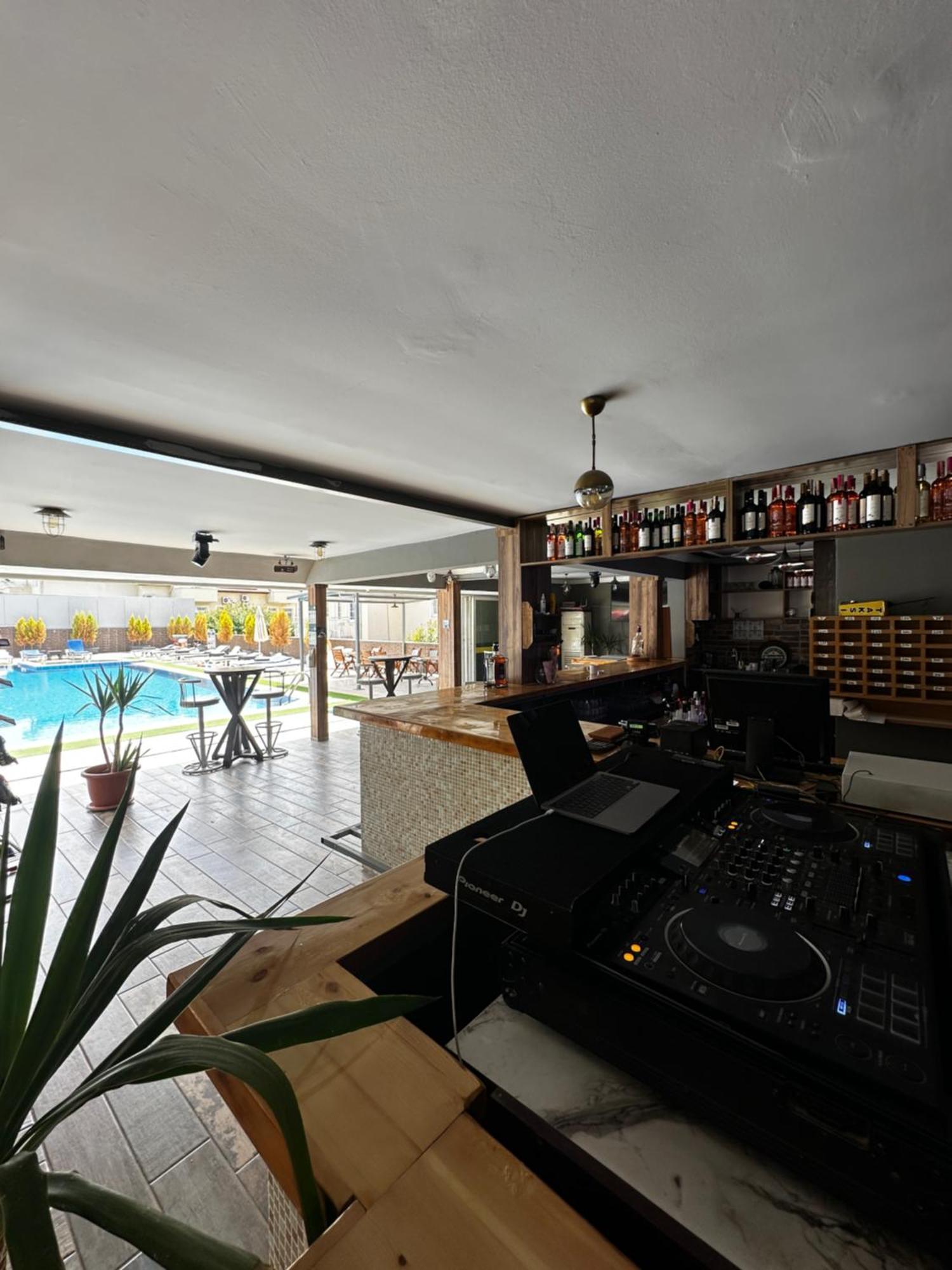 Hotel Carmina 3*