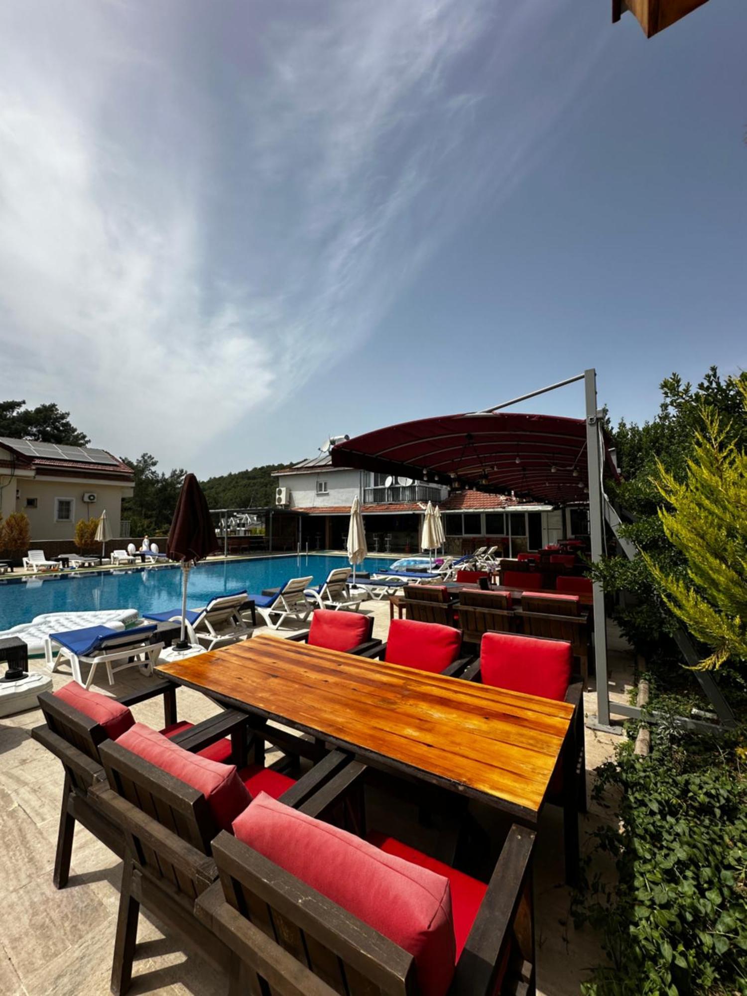 Carmina Ovacik (Fethiye)