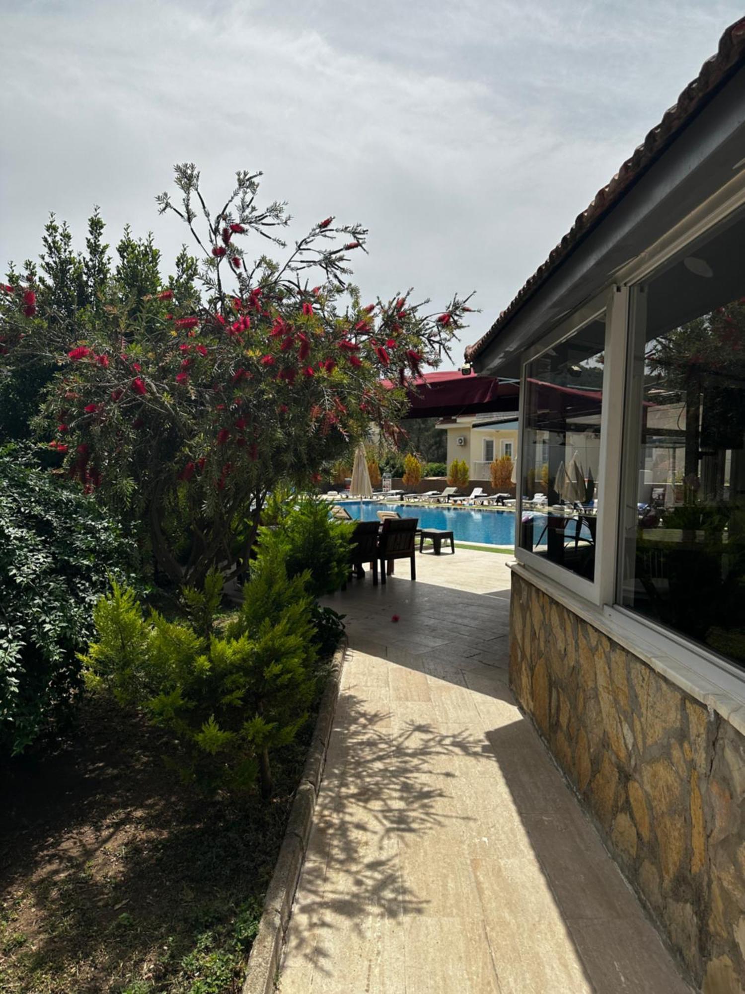 Hotel Carmina