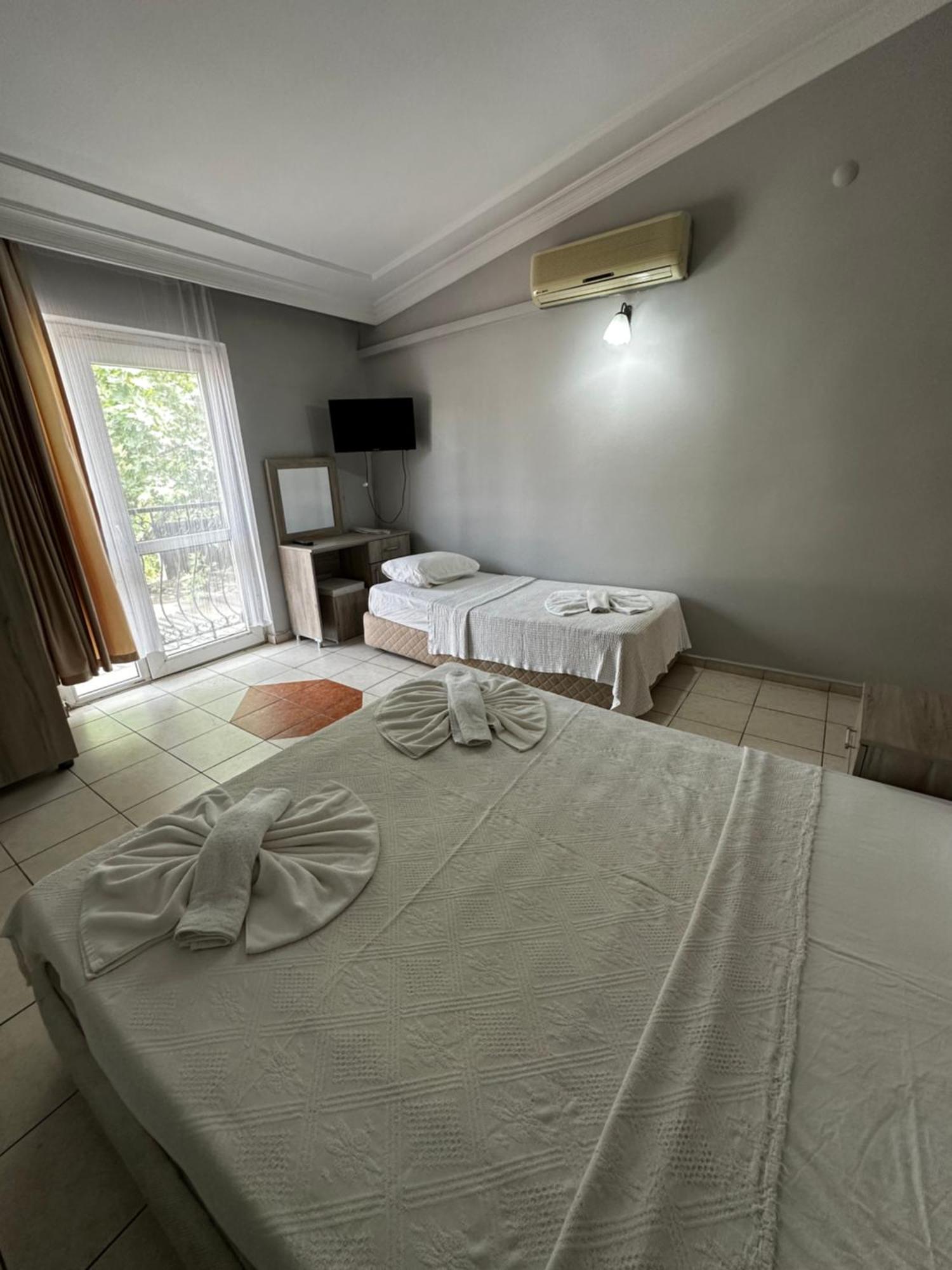 Carmina Hotel Ovacık